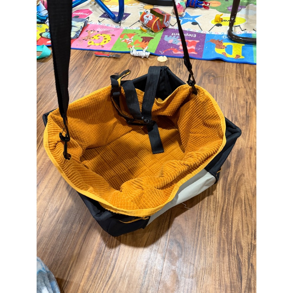 Skybox Pet Kurgo Dog Booster Seat One Size Black Orange